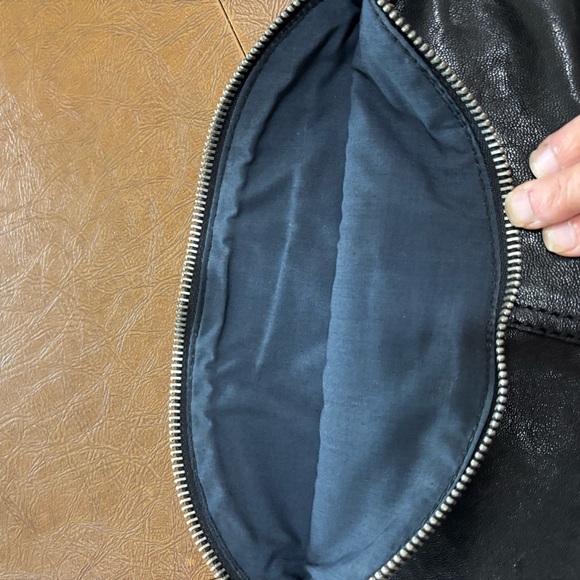 Lucky Brand Black Leather STASH shoulder bag - Picture 11 of 15